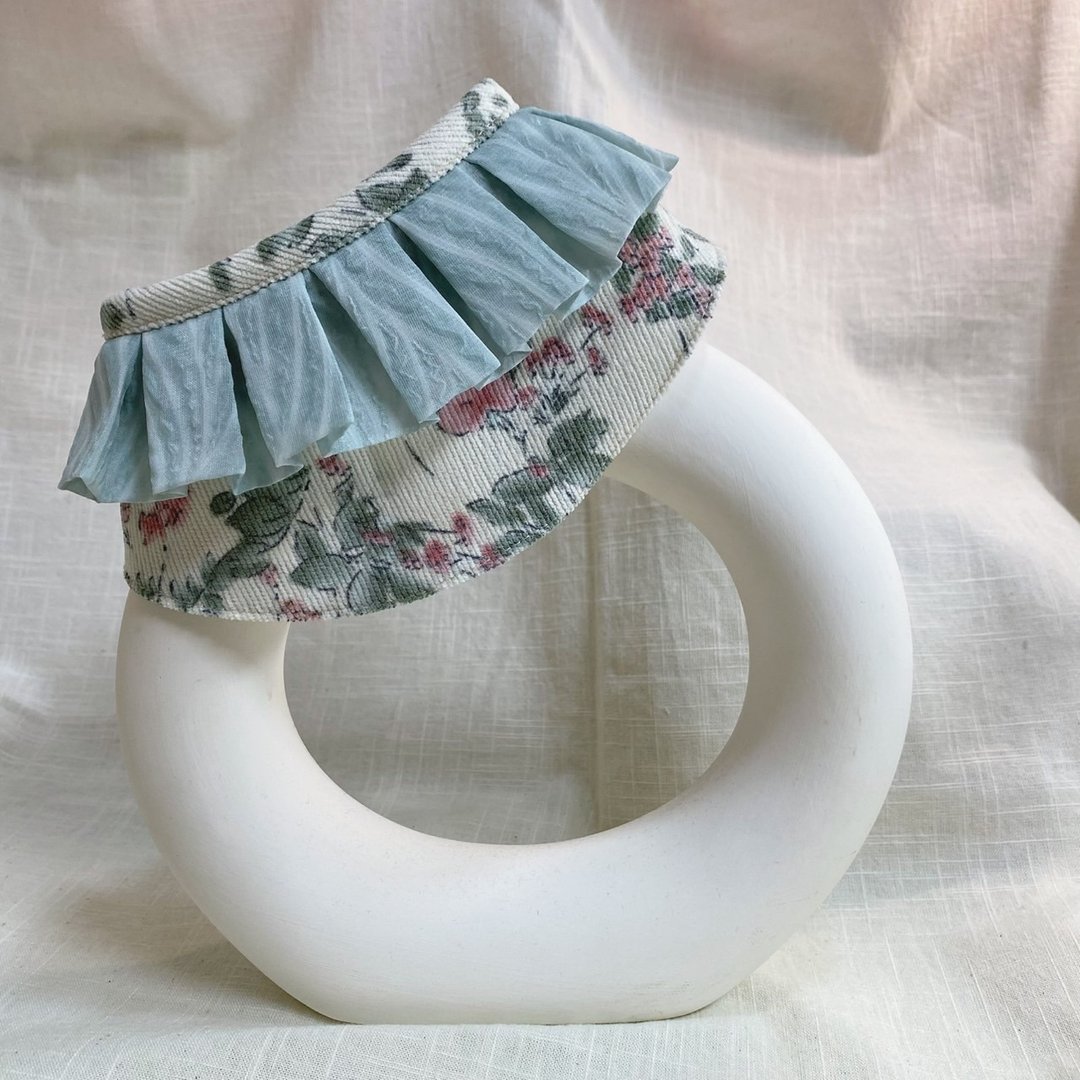 发裁手作。Facai Handmade 宠物领巾 毛孩玛格领_雾蓝花绒 - 项圈/牵绳 - 棉 粉红色