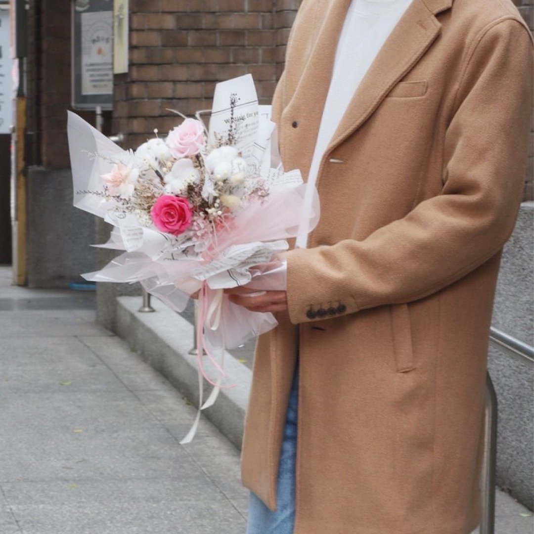 粉红必胜永生花花束 | 粉红色系 纪念日 情人节礼物 生日礼物 - 干燥花/捧花 - 植物．花 