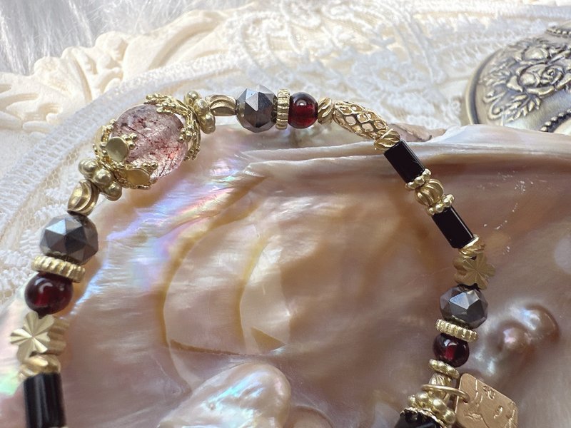 -燕尾蝶-天然水晶黄铜手链 - 手链/手环 - 铜/黄铜 