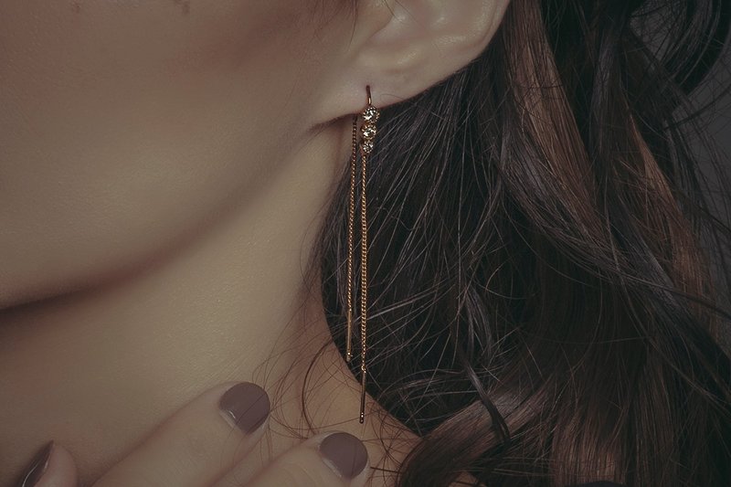 Herbology | 草药学系列 - 蝴蝶鳞粉 * 耳环 - 耳环/耳夹 - 铜/黄铜 金色