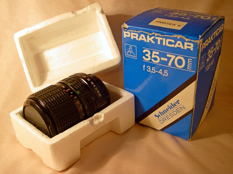 Pentacon Prakticar MC Auto 35-70mm F3.5-4.5 变焦镜头适用于 P - 相机 - 玻璃 