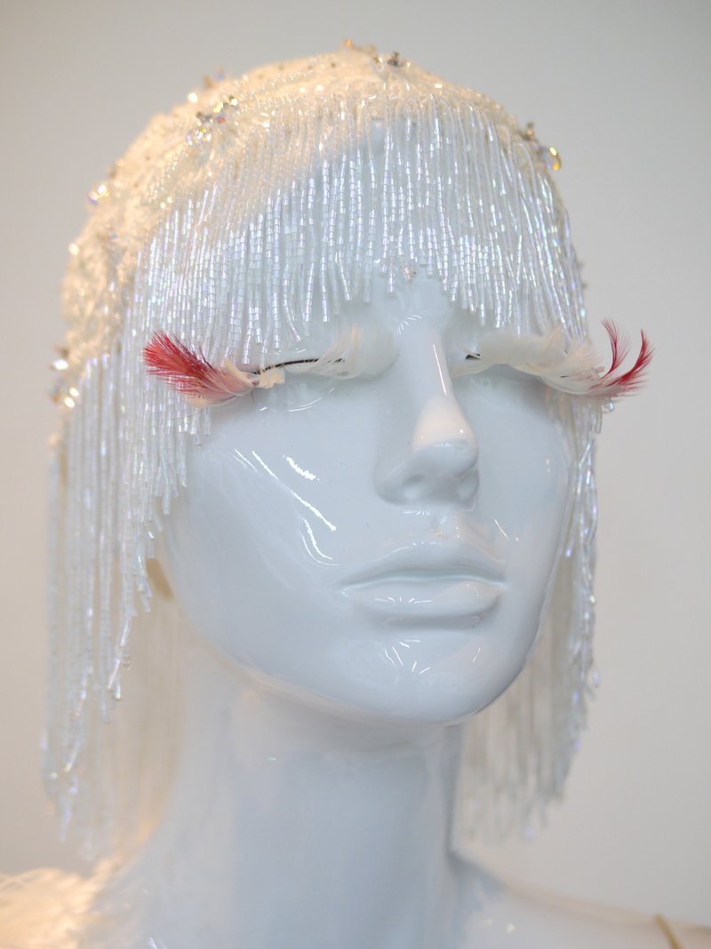 Swarovski水晶 流苏 蕾丝造型帽饰 展品优惠价 - 帽子 - 其他人造纤维 白色