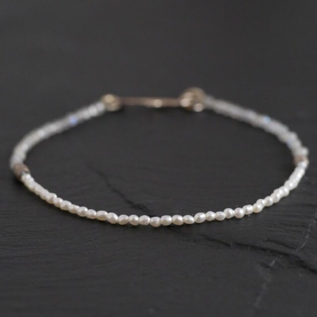 Babypearl&Labradorite Bracelet - 手链/手环 - 宝石 白色