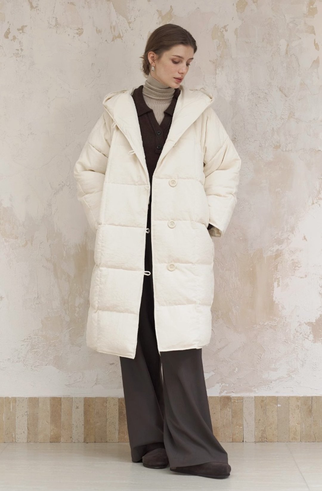 中空纤维 哑光感蓬松长款连帽羽绒服 - 女装上衣 - 其他材质 多色