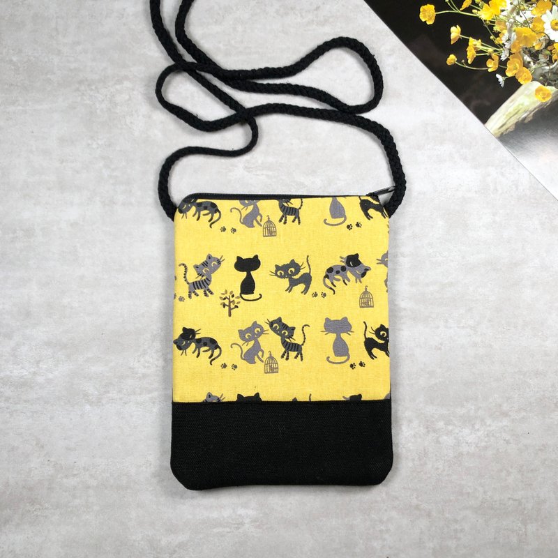 电话包/肩背包/钭背包/手机袋 / 手机包 ~ 可爱小猫 (D-54) - 侧背包/斜挎包 - 棉．麻 黄色
