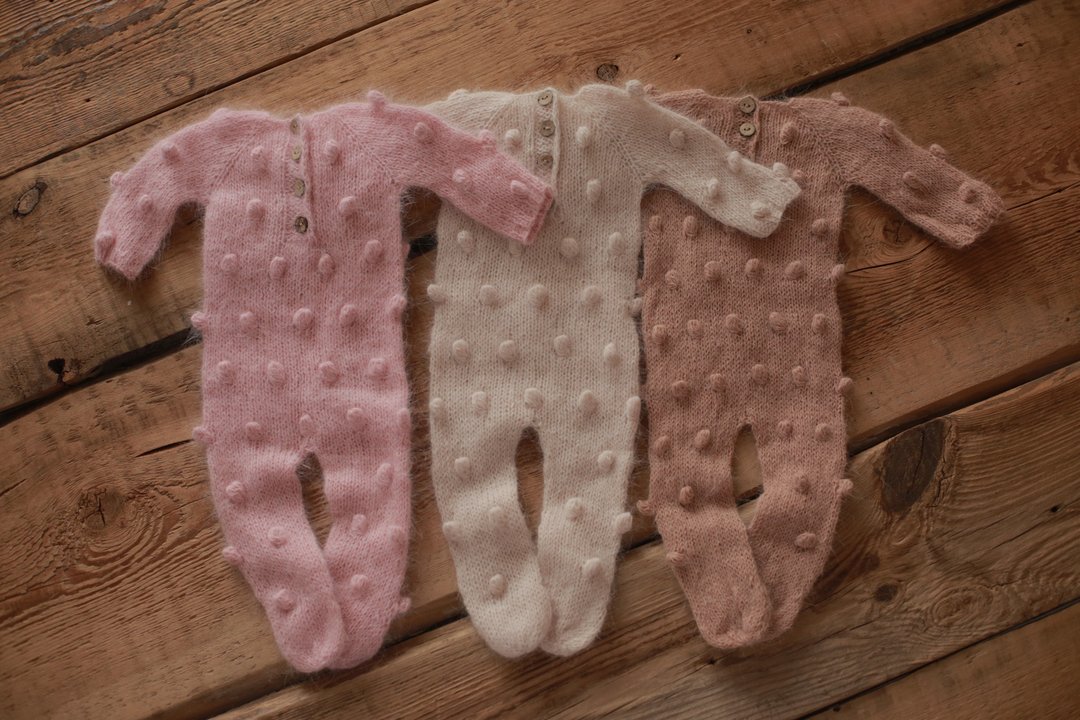 Newborn angora romper, baby onesie, newborn photo props, jumpsuit with pimples - 婴儿饰品 - 羊毛 粉红色