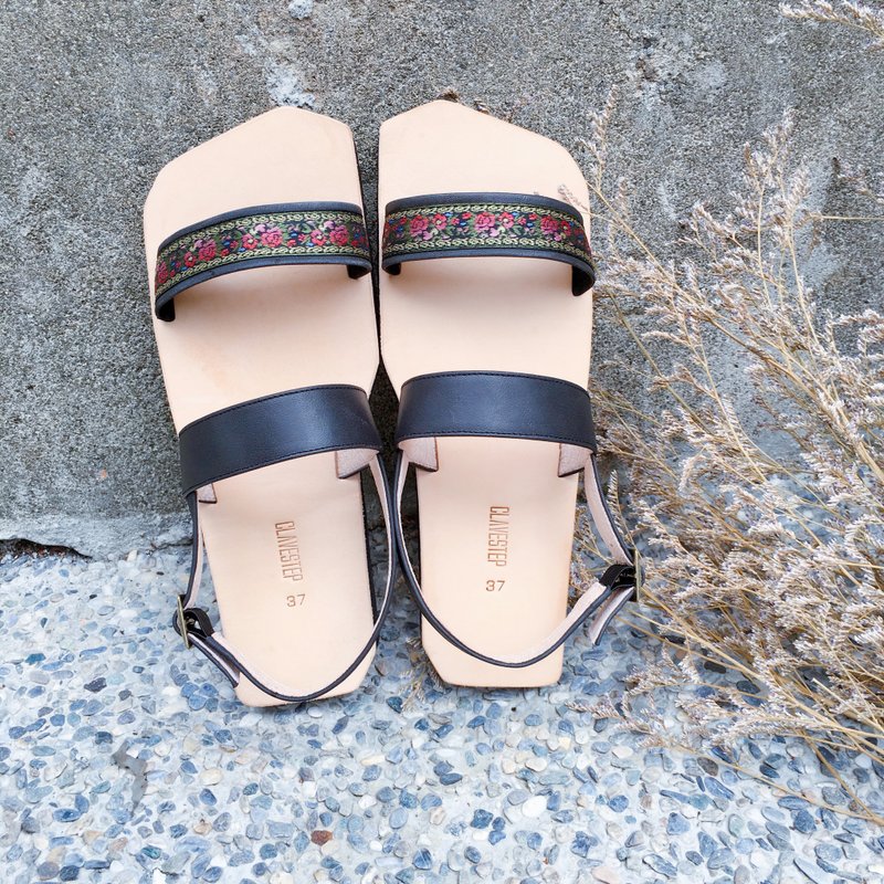 CLAVESTEP XII Sandals - 真皮凉鞋-十二-西班牙玫瑰 - 女款休闲鞋 - 真皮 黑色