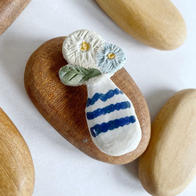 花瓶胸针 / 手工陶瓷 - 胸针 - 陶 多色