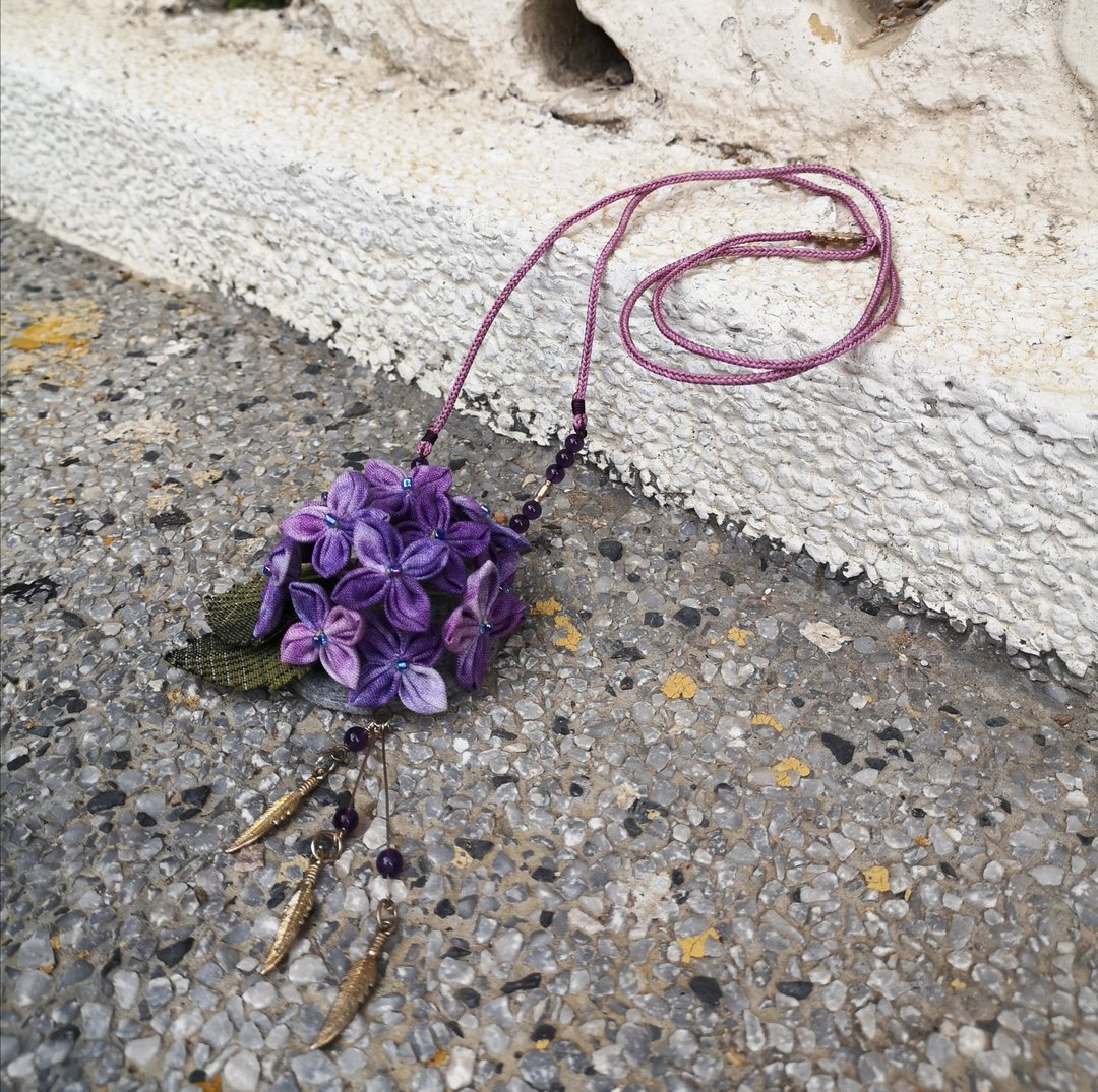 【拼布特色设计】拼布立体花系列-紫阳花项链 - 项链 - 棉 多色