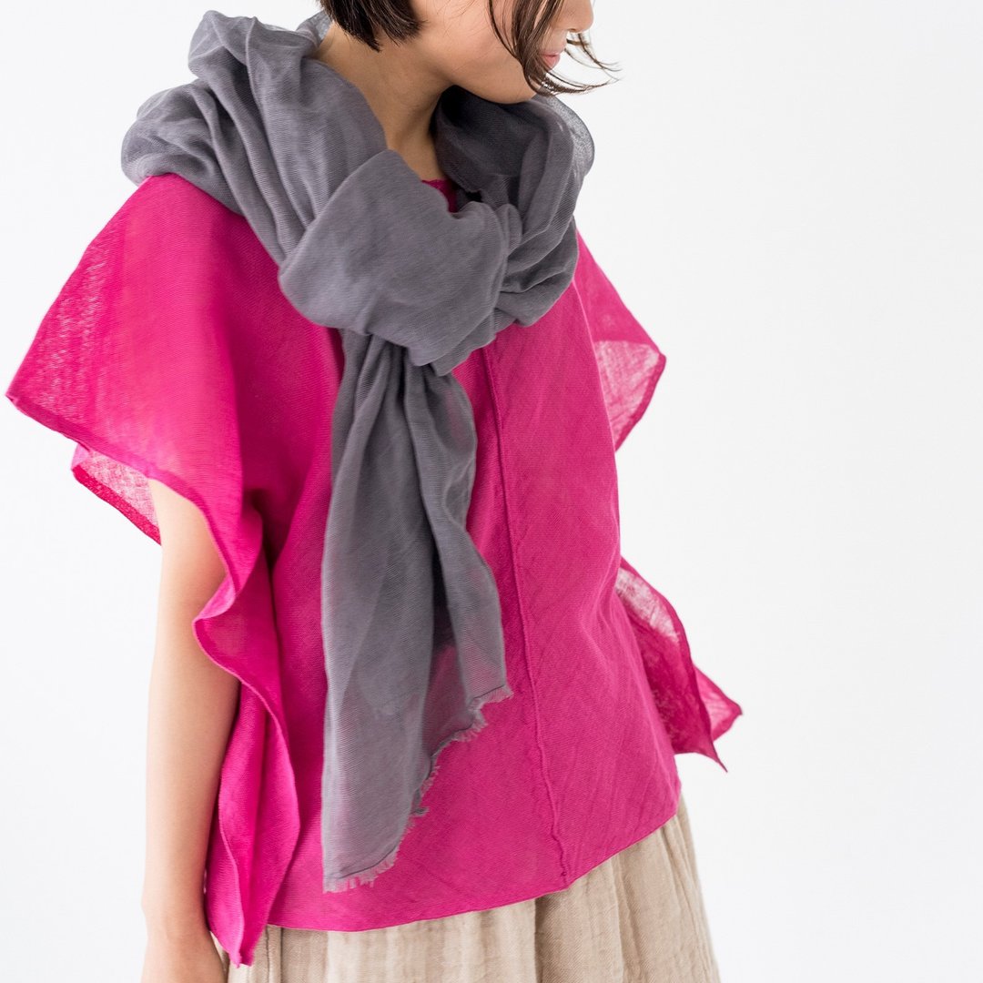 BAN INOUE Dark gray Large size scarf that feels good 100% cotton Natural - 丝巾 - 棉 灰色