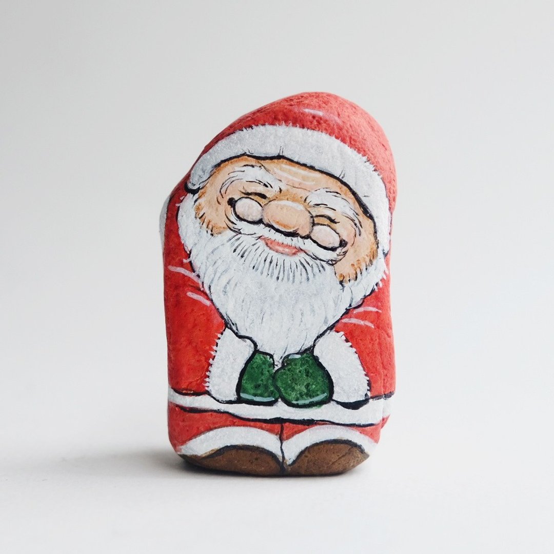 Santa claus stone painting original art. - 摆饰 - 石头 红色