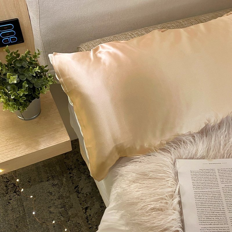 【U好眠】真蚕丝绑带旅行枕巾(100%顶级桑蚕丝-共四色) - 寝具 - 丝．绢 多色