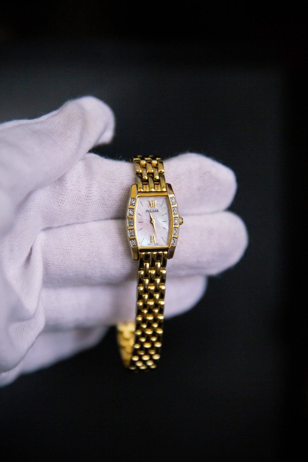 (售完) PULSAR by SEIKO 珍珠母贝 酒桶形 古董表 Vintage - 女表 - 其他材质 金色
