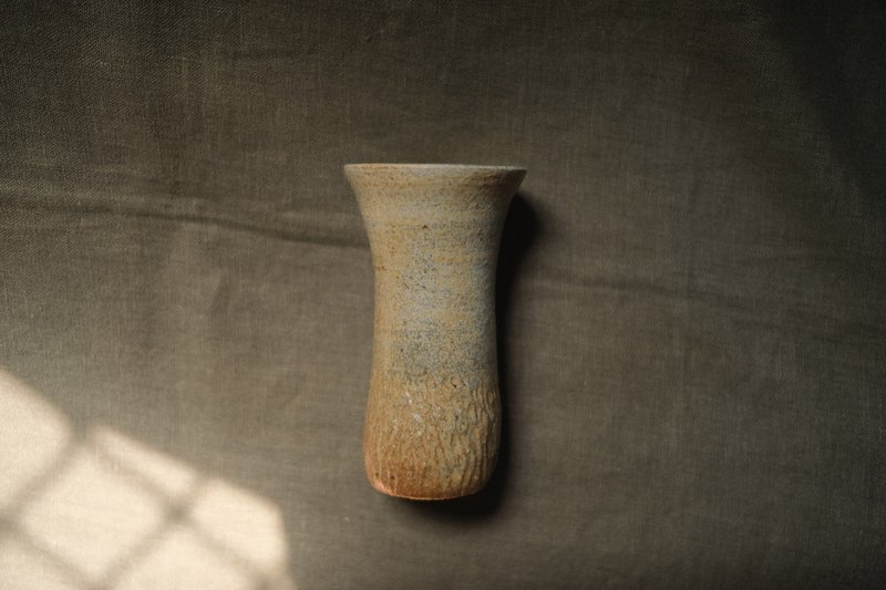 赤纽作土・灰泥・冰河・树痕・花瓶 - 花瓶/陶器 - 陶 咖啡色