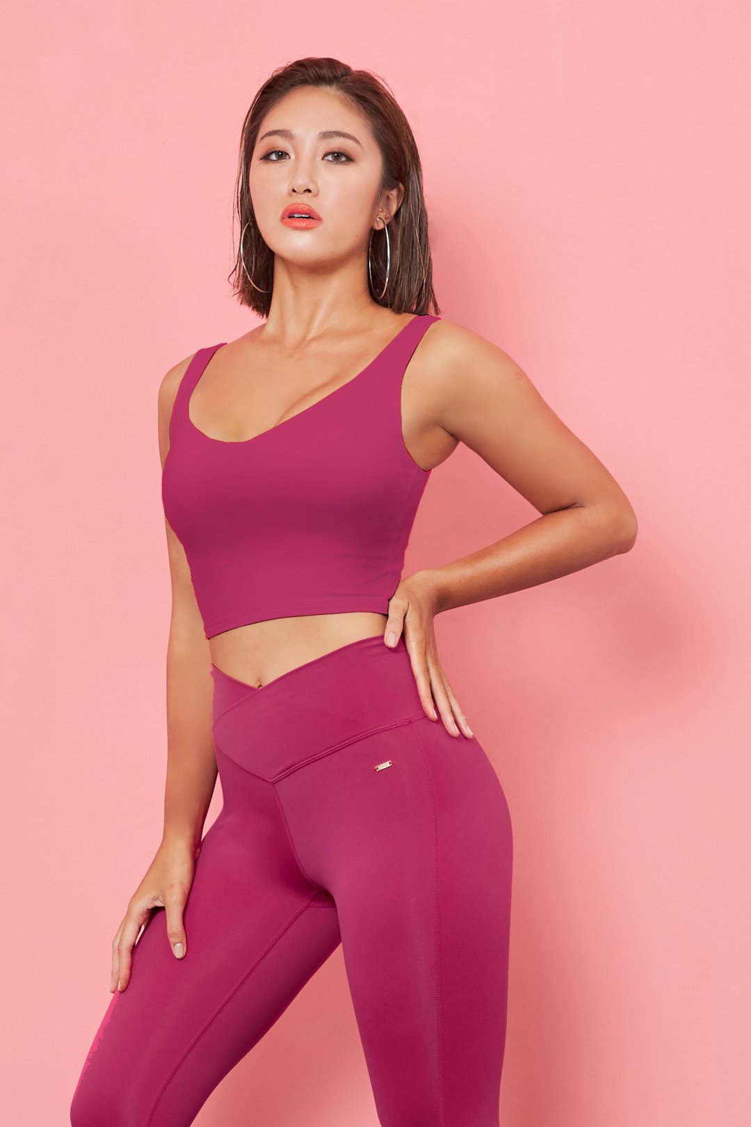 【XOFFIT】机能集中百搭运动内衣 酒红玫瑰 - 女装运动内衣 - 其他人造纤维 