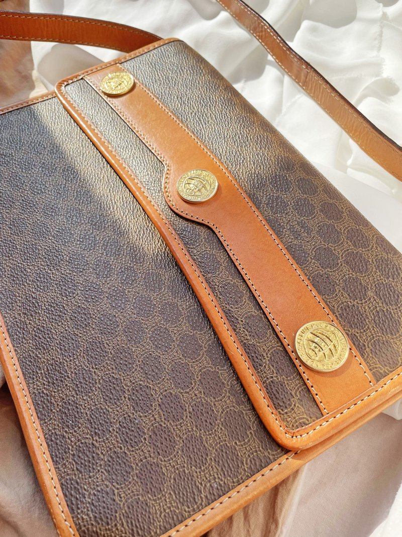 中古包 CELINE地球金币 老花 手拿包单肩包斜背包斜背包 - 侧背包/斜挎包 - 真皮 咖啡色