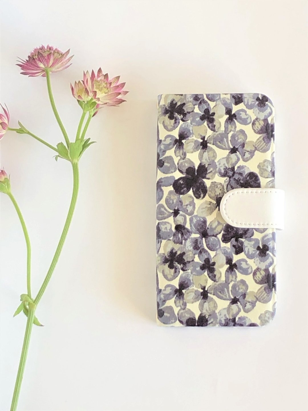 Liberty iphone7,8, SE2 Case Katian - 手机壳/手机套 - 棉．麻 白色