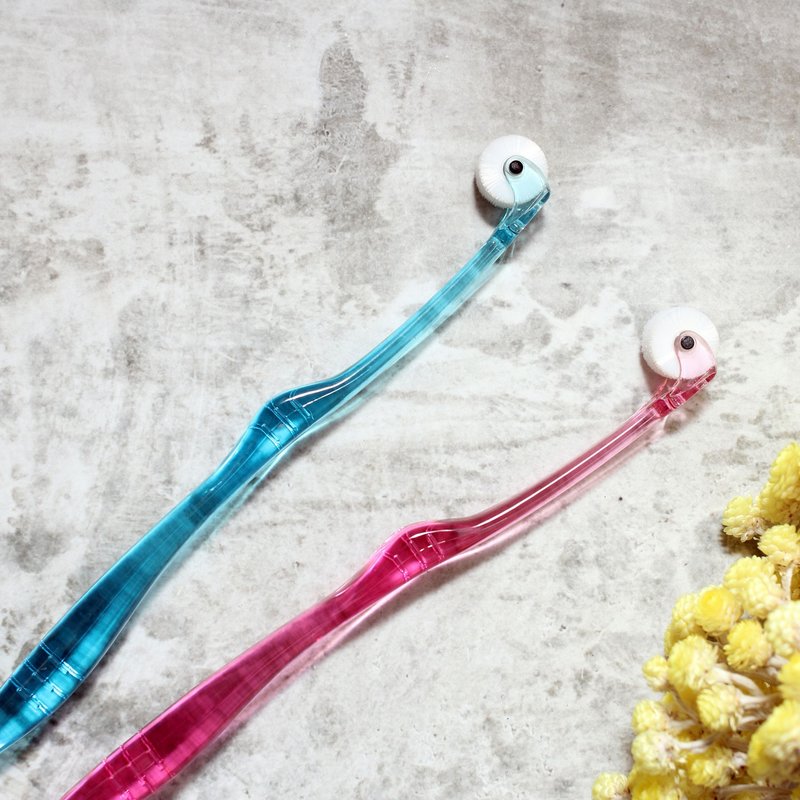 日本 KURUN 成人直立式滚轮牙刷 2 入组 - 牙刷/口腔清洁 - 其他材质 多色