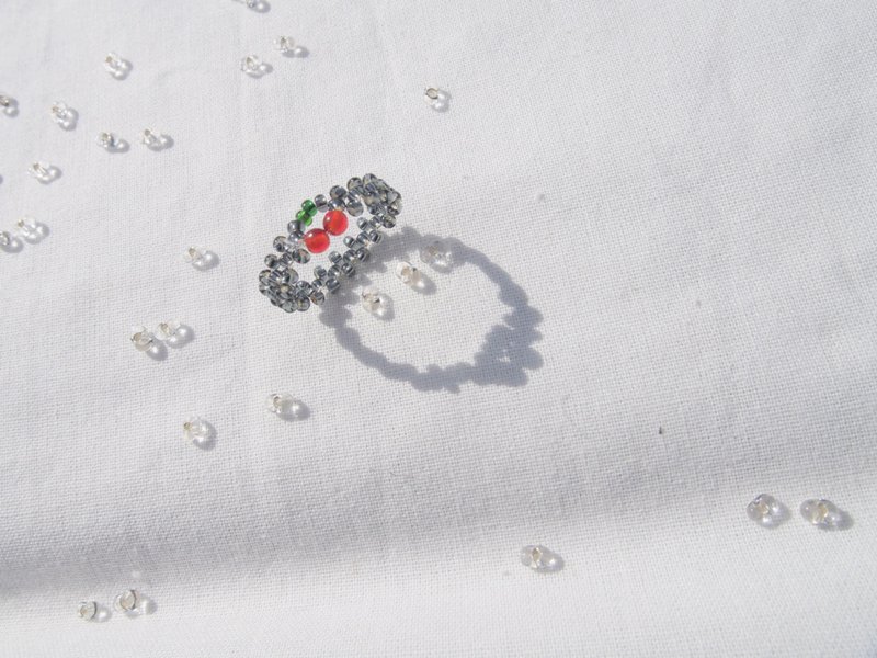 ビーズリング　Cherry　ブラッククリアー　さくらんぼ - 戒指 - 其他材质 灰色