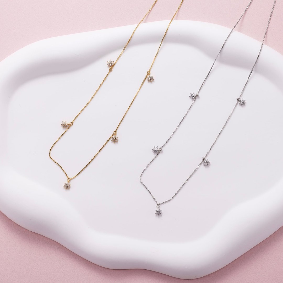 Daisy flake necklace -LATUA STELLA- - 项链 - 纯银 金色
