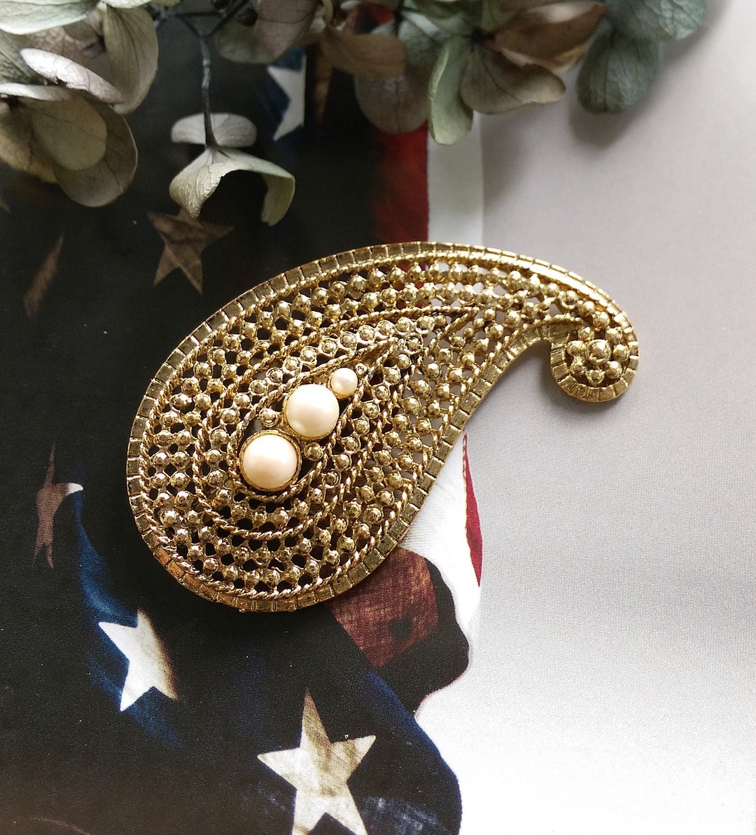 Vintage Jewelry 金属镀金 paisleys 变形虫纹饰  别针 - 徽章/别针 - 其他金属 金色