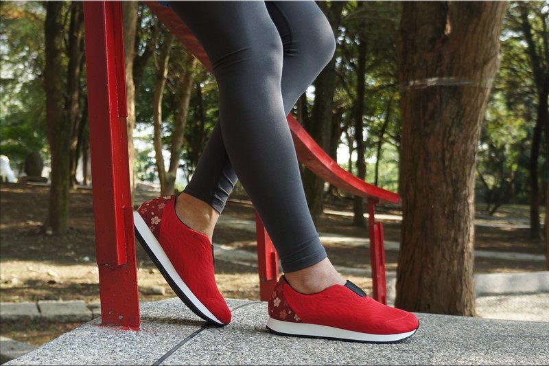 休闲健走鞋/雅致红配小花布/ - 女款运动鞋/球鞋 - 棉．麻 紫色