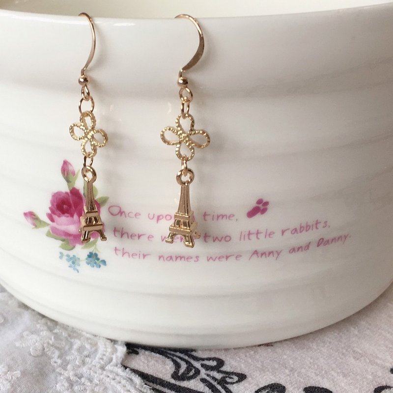 FOX Garden BELIEVE 巴黎铁塔耳环 - 耳环/耳夹 - 其他金属 金色