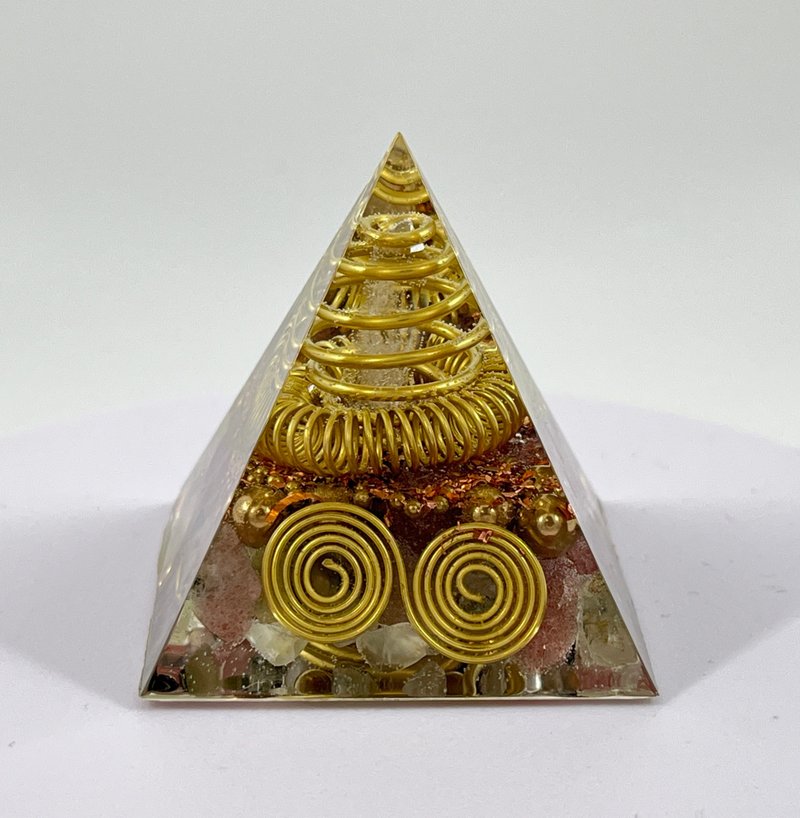 新年礼物 开运小物 Orgonite 奥刚能量塔-金字塔款式1 - 摆饰 - 半宝石 