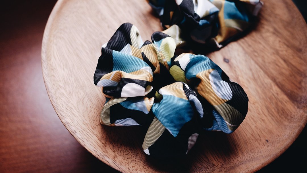 ChaCha Flower - Hairband (Black) - 发饰 - 聚酯纤维 多色