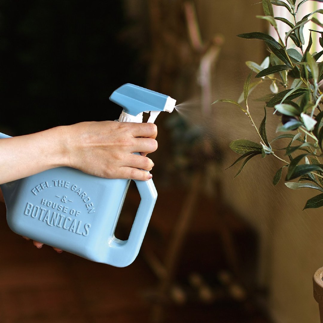 【SPICE】日本园艺 喷水/浇水两用园艺水壶-水蓝色 (1.6L) - 植栽/盆栽 - 塑料 多色