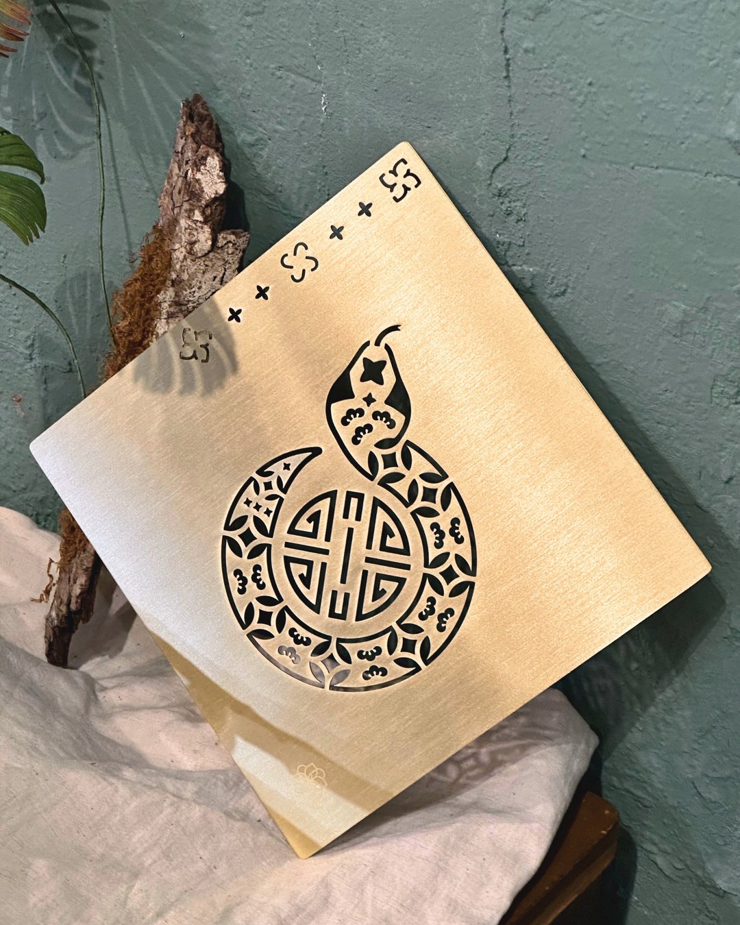 【蛇影流光-福葫迎祥 】黄铜玉石珊瑚春联礼 - 摆饰 - 其他金属 金色