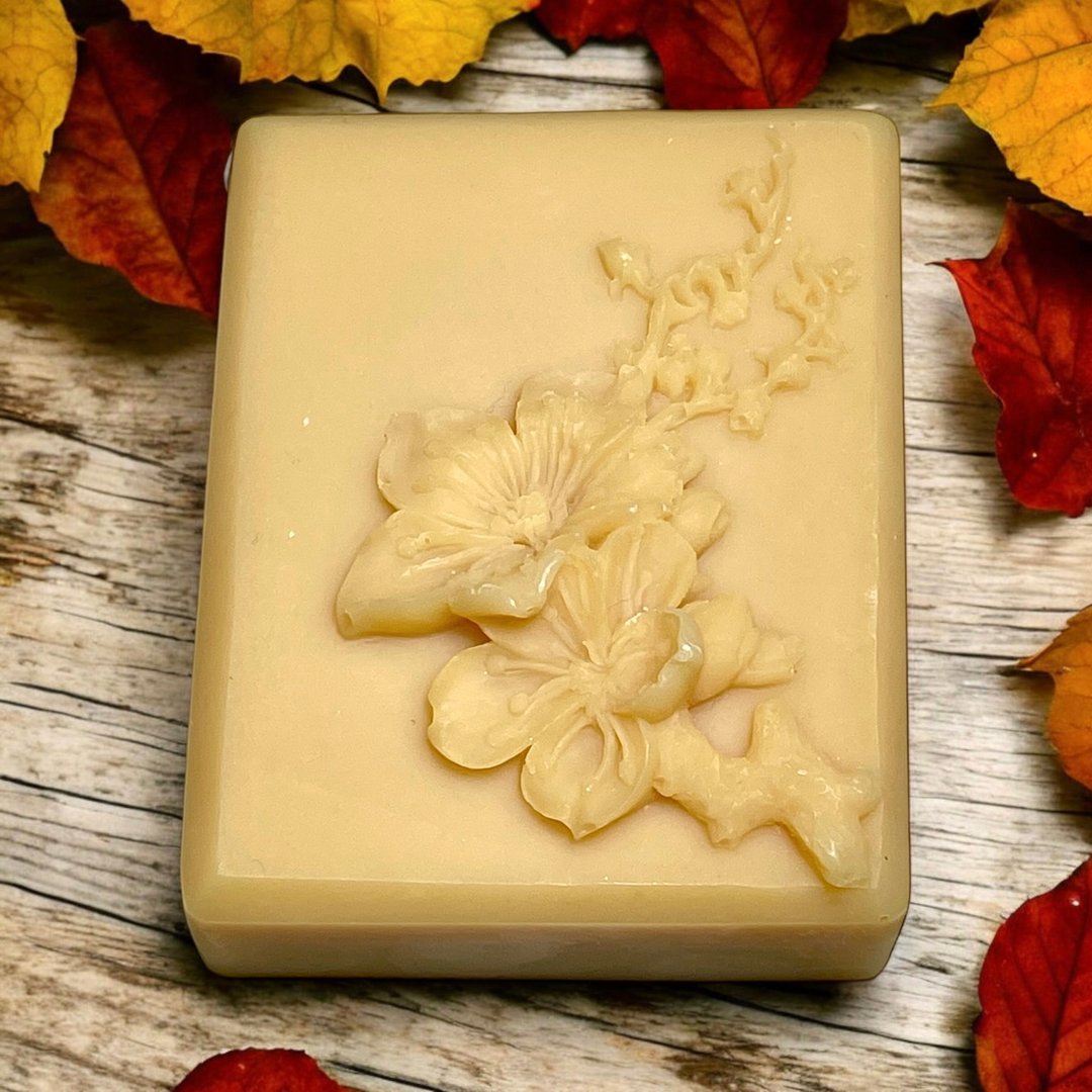 ArtisanR 蠶絲蛋白珍珠乳皂 - 肥皂/手工皂 - 其他材质 白色