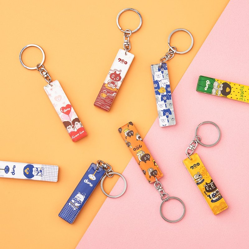 Duma 压克力钥匙圈 - 吊饰 - 塑料 多色