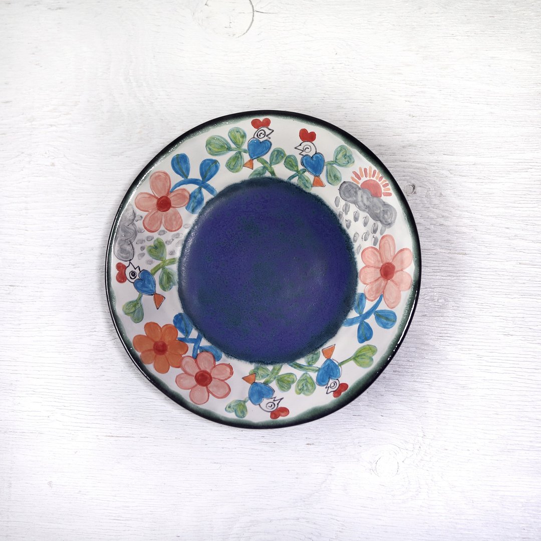 Singing blue heart bird and pink flower lover overglaze plate with turquoise blue glaze - 盘子/餐盘/盘架 - 陶 蓝色