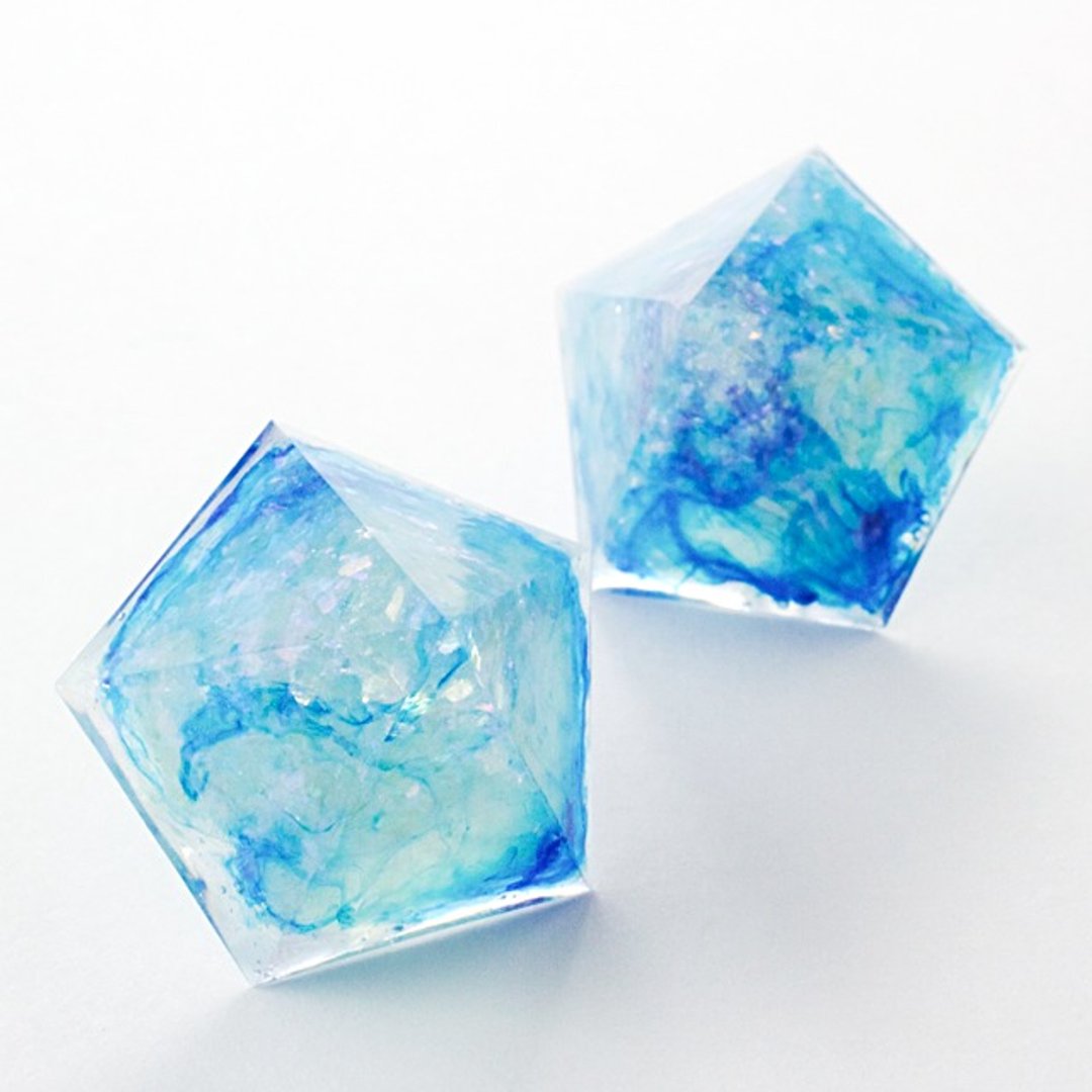 Pentagon earrings (Frost Flower) - 耳环/耳夹 - 其他材质 蓝色