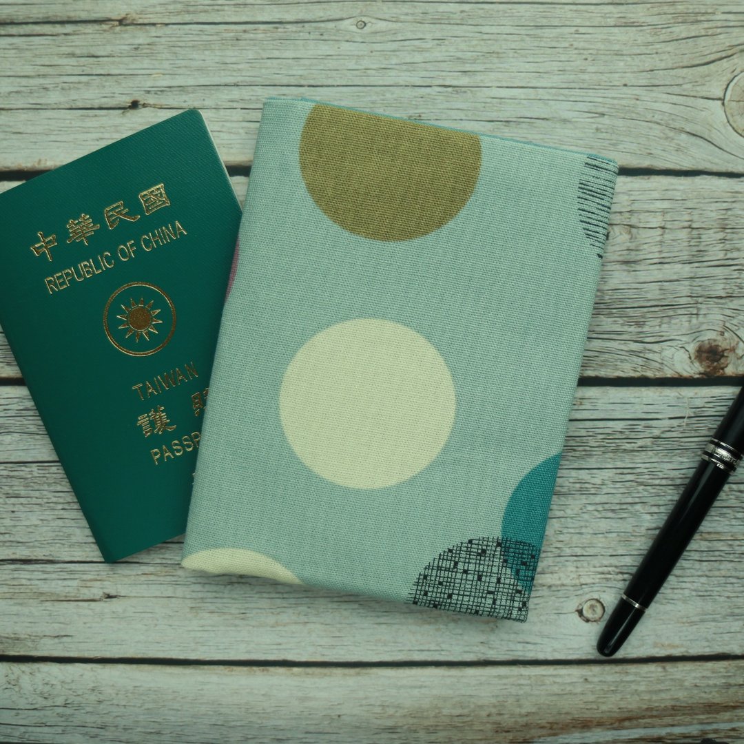 【圆圆】手作护照套 护照夹 护照套 护照包 - 护照夹/护照套 - 棉．麻 蓝色