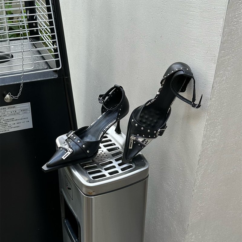 Im cookie原创小众朋克辣妹尖头高跟鞋凉鞋 高级感蛇纹铆钉高跟 - 高跟鞋 - 其他材质 