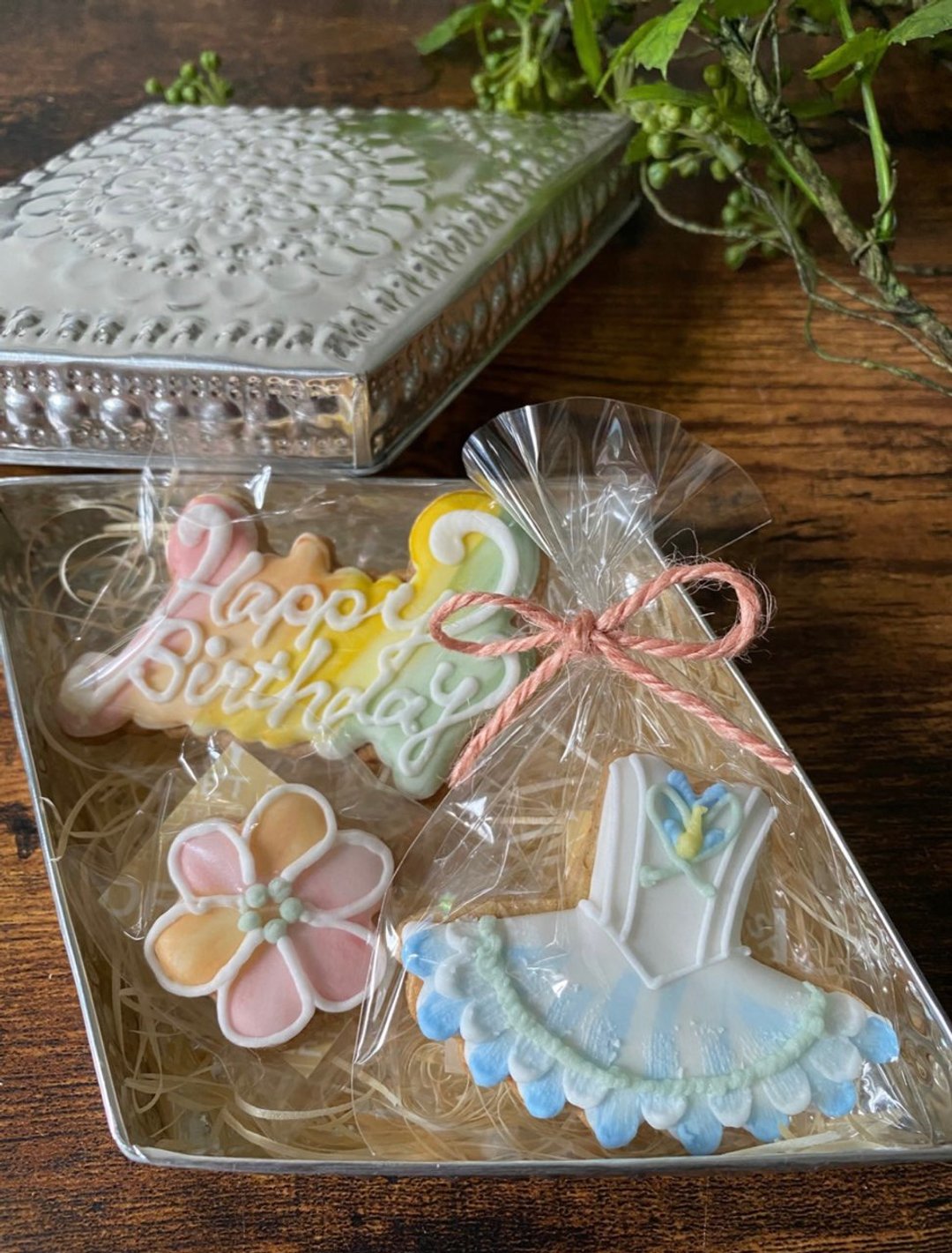 有机糖霜饼干铝豪华盒套　ballet　誕生日　HappyBirthday - 手工饼干 - 其他材质 白色