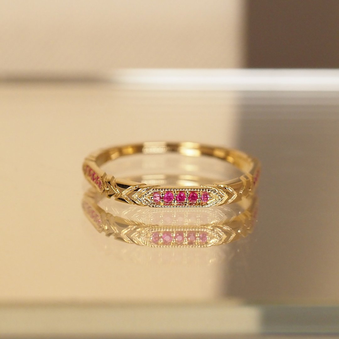 Red Magic Ring | 红宝石魔法戒指 | 18K 黄金 - 戒指 - 贵金属 金色