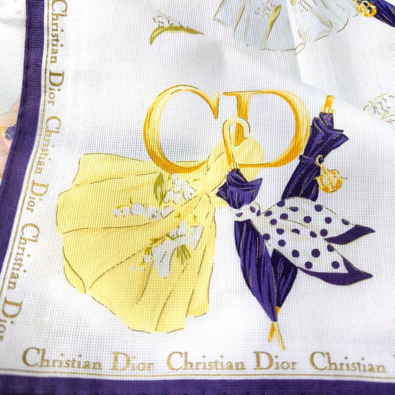 Christian Dior 复古手帕 – 时尚插画风格 21 x 20 英寸 - 手帕/方巾 - 棉．麻 白色
