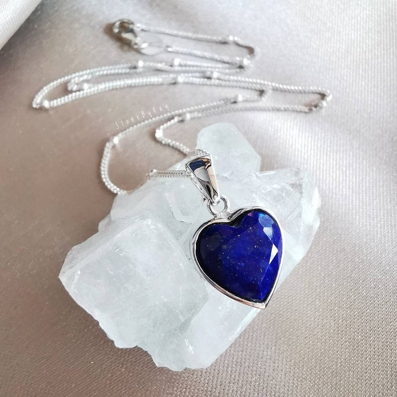 Heart Shaped Lapis Lazuli Stone Pendant Silver Necklace - 项链 - 纯银 蓝色