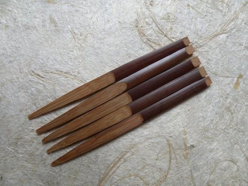 Smoked bamboo toothpick 5 pcs - 筷子/筷架 - 竹 