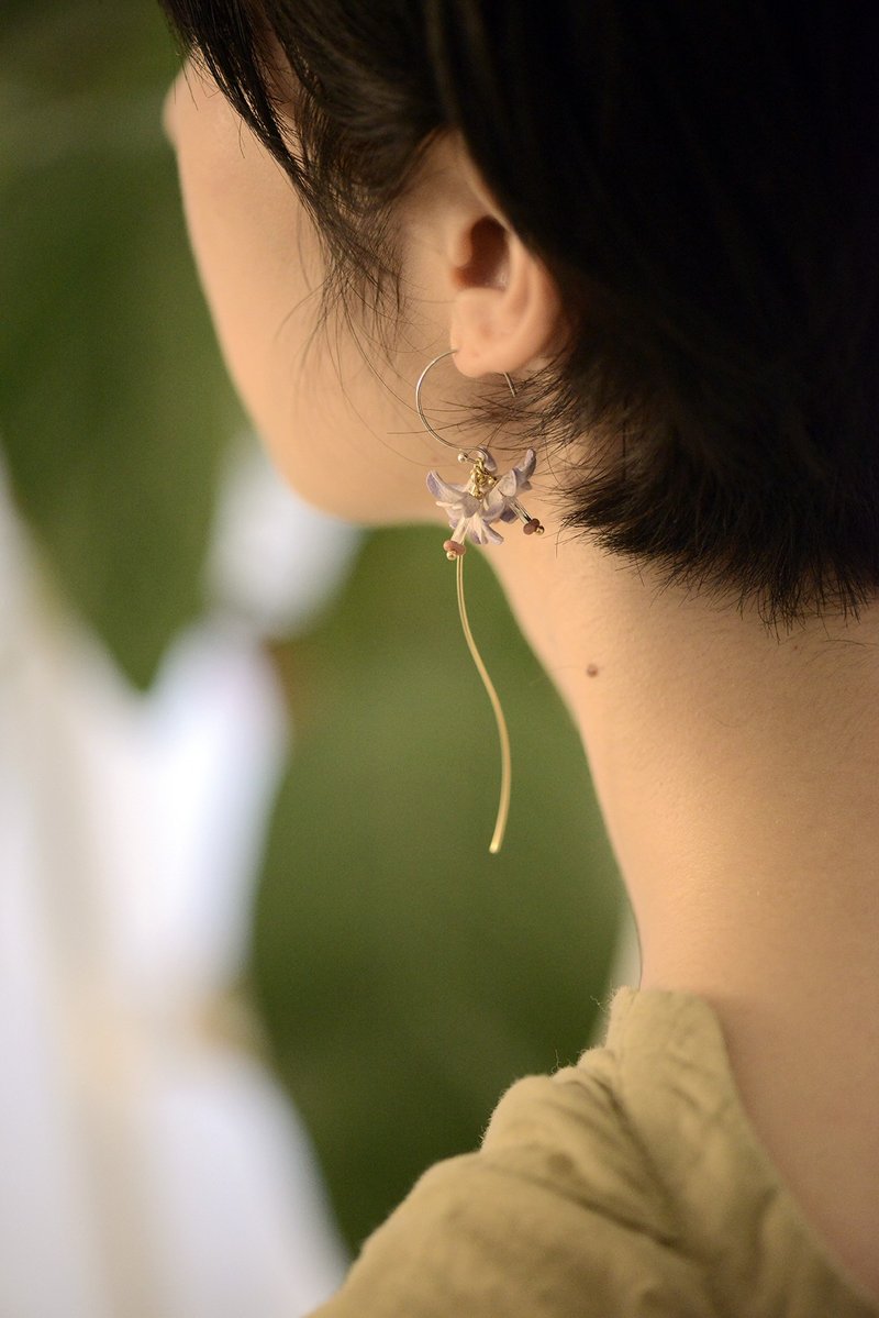 苦楝花流线款_手染皮塑纯银耳环 - 耳环/耳夹 - 真皮 紫色