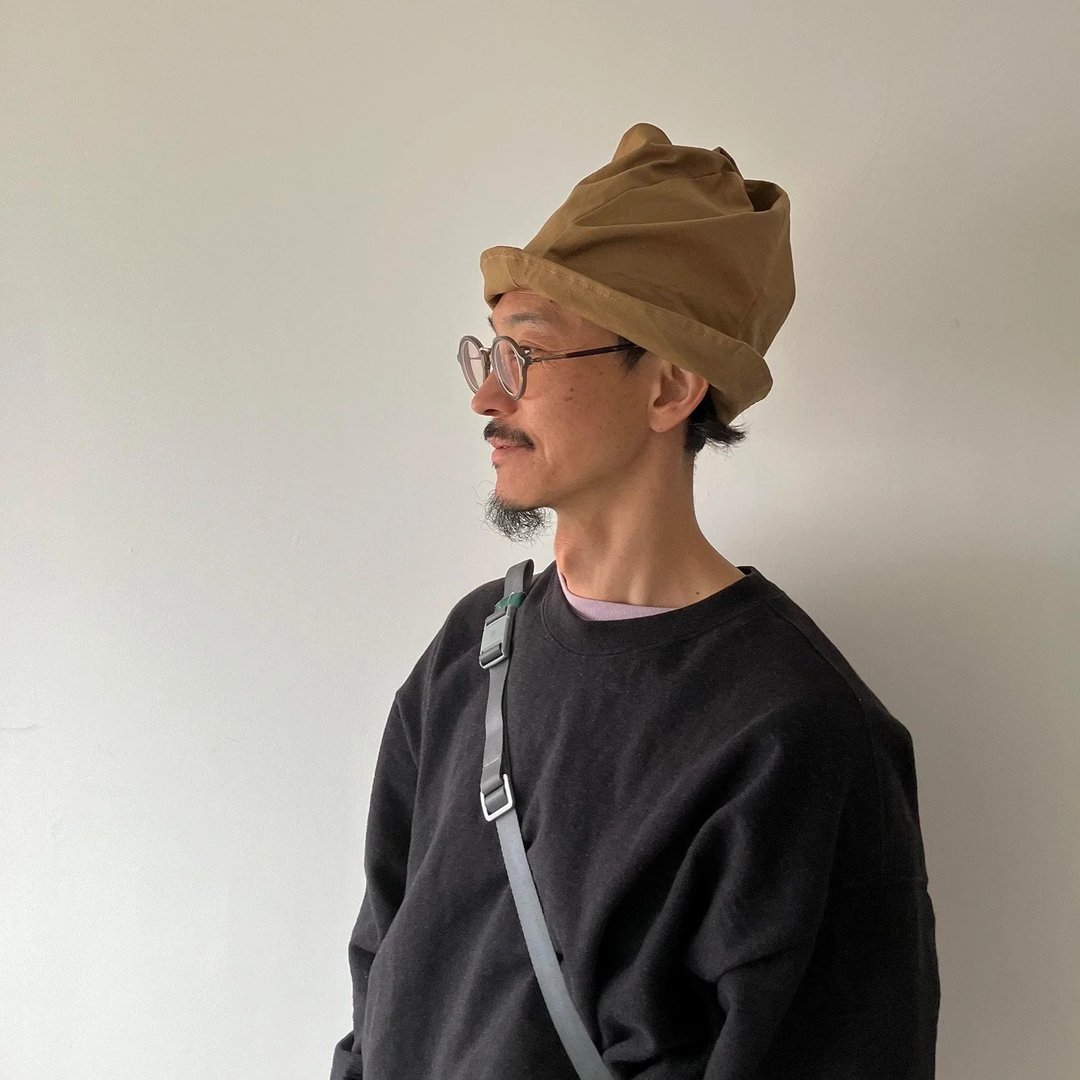 OMABOW 扭转帽HineriHat 卡其棕 - 帽子 - 棉．麻 咖啡色