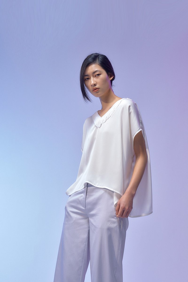 白流苏V领上衣 - 女装上衣 - 聚酯纤维 白色