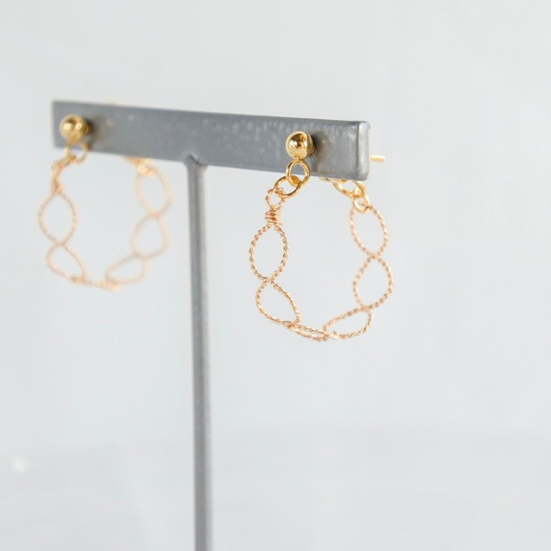 Tsumugi (Small) - Gold - 耳环/耳夹 - 其他金属 金色