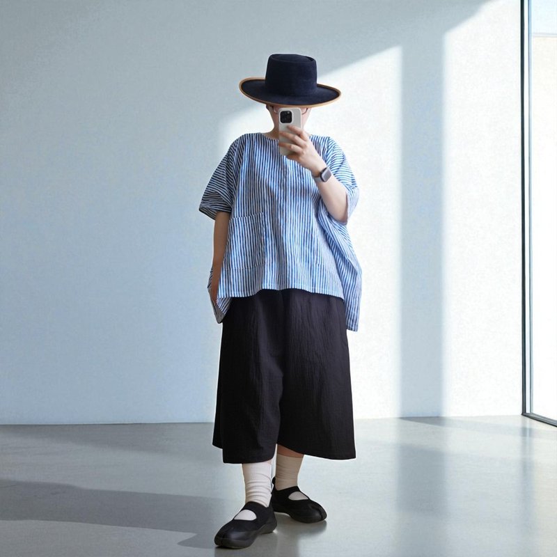 歪歪的线超宽版四方衣(蓝) - 女装 T 恤 - 棉．麻 蓝色