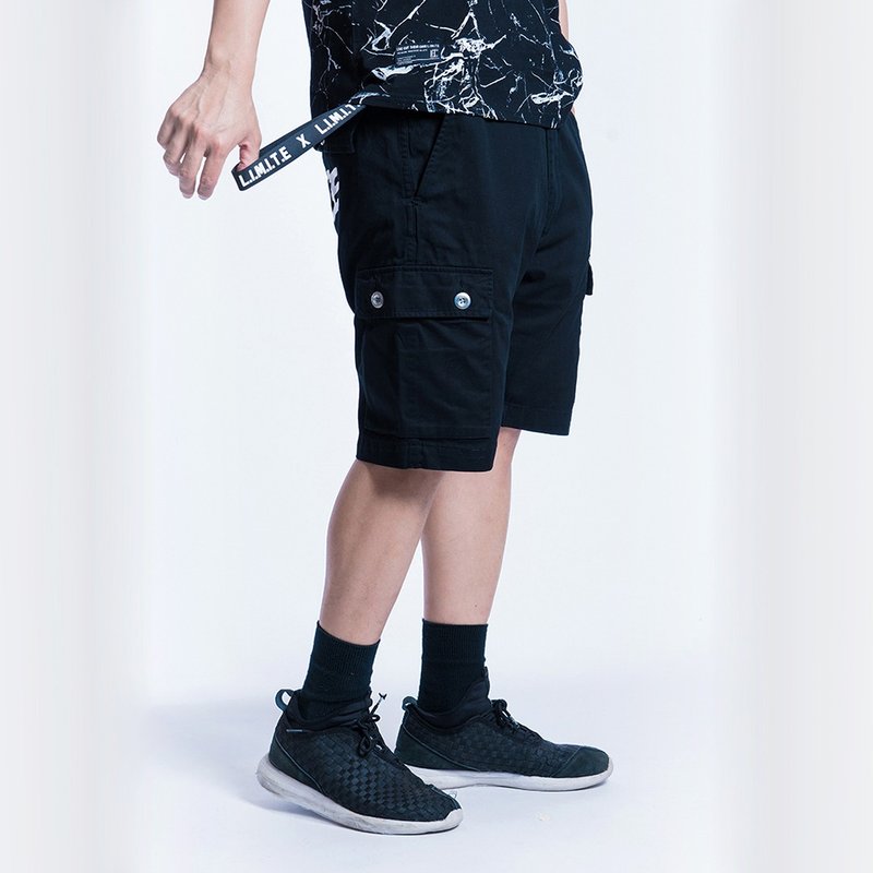 L.I.M.I.T.E - 男裝斜紋布配印花織帶短褲,黑色 - 男士短裤 - 棉．麻 黑色