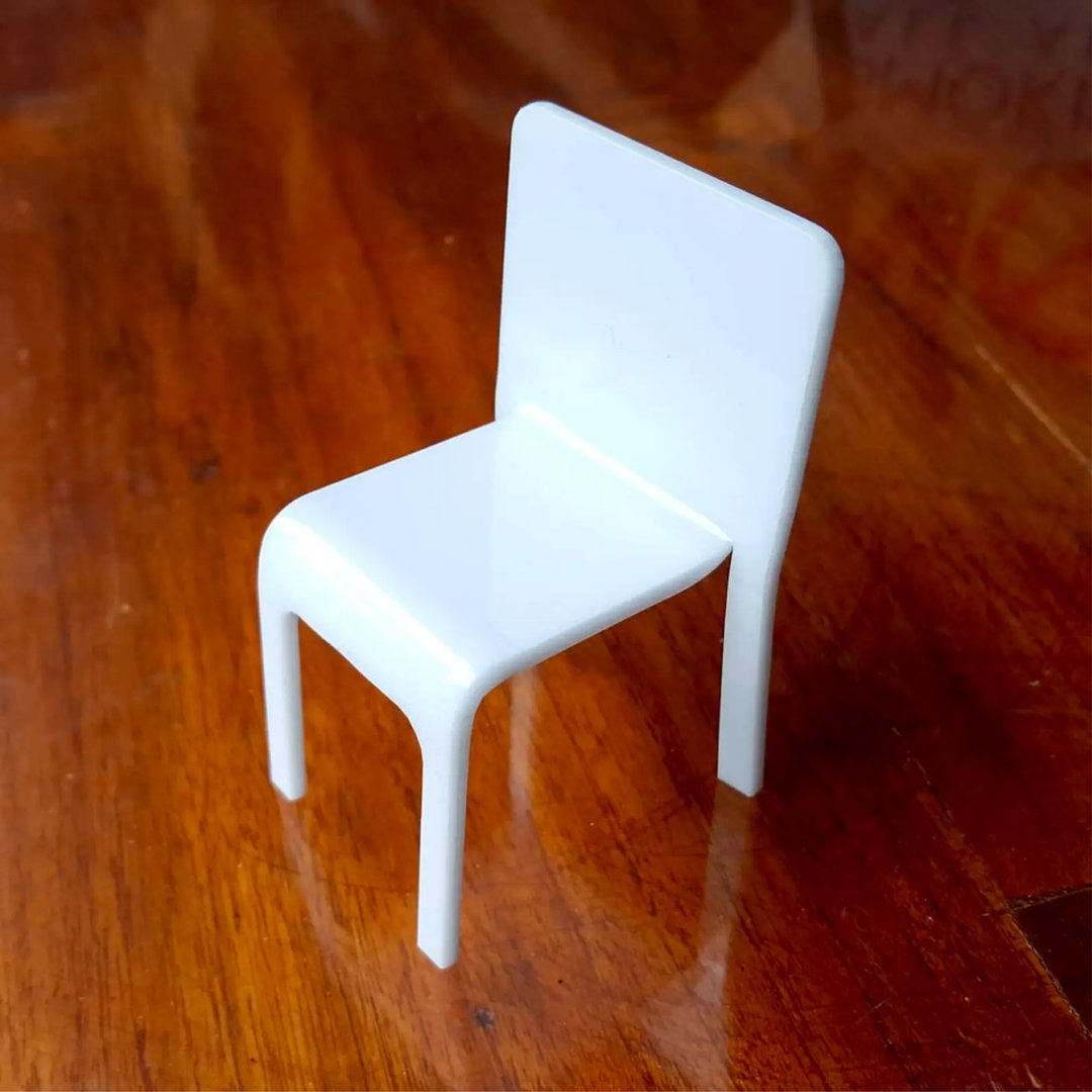 WHITE ACRYLIC DESIGNER CHAIR Scale 1:12 for dollhouse - 摆饰 - 塑料 白色