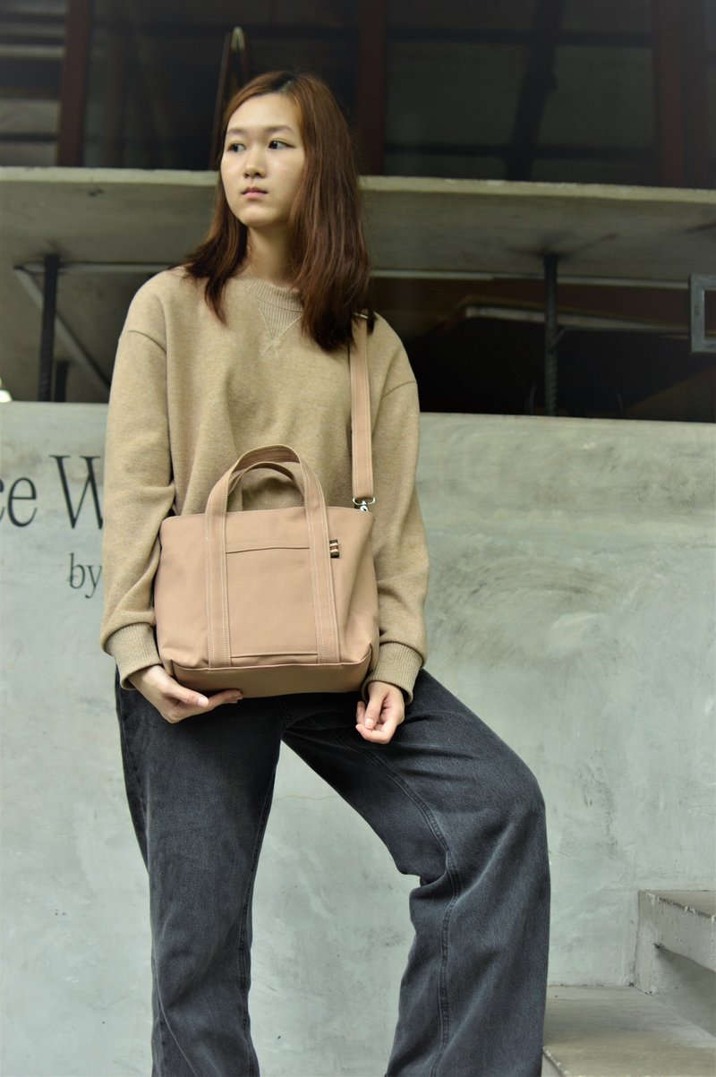 玫瑰金色小号帆布斜挎包, 防水手提包 -  小号 TOKYO 托特包 - 侧背包/斜挎包 - 防水材质 粉红色